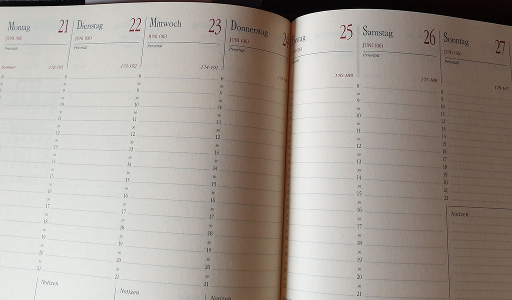 Quo Vadis EXECUTIF PRESTIGE 2027 Medium Rot - 16x16cm