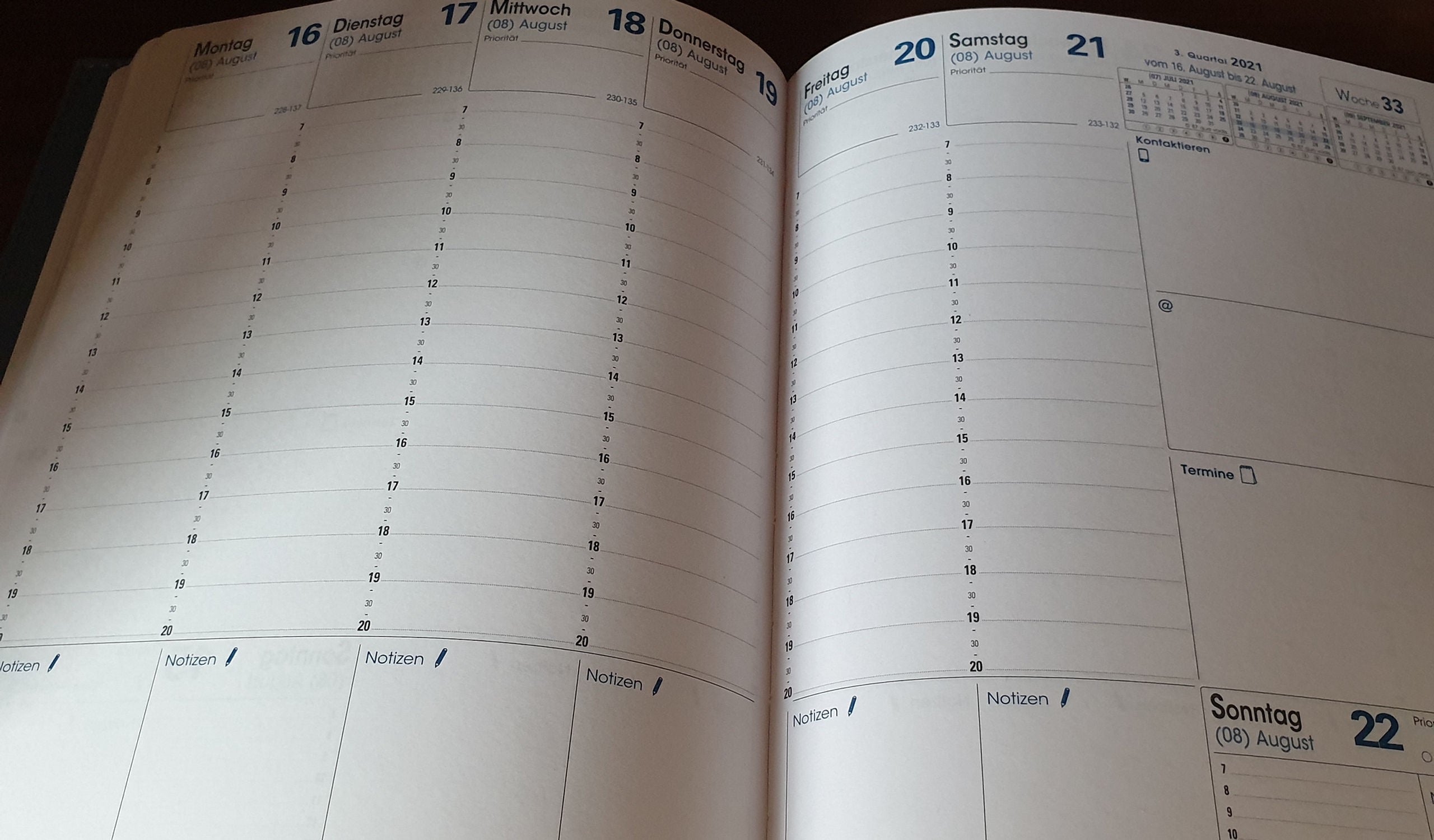 Quo Vadis TRINOTE 2027 Kalender-Einlage mit Goldschnitt - 18x24cm